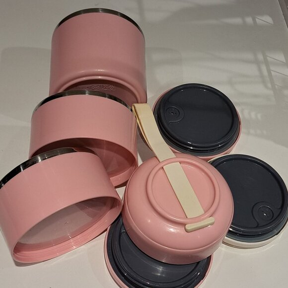Pink plastic and metal tiffin - Picture 2 of 6